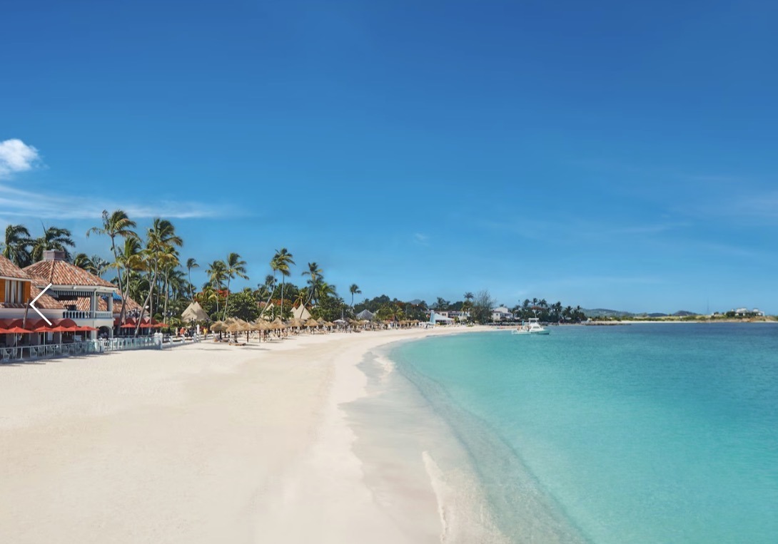 Sandals Antigua : A great resort to relax and enjoy the beaches and sunshine.